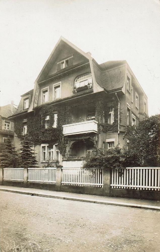 Thielaustraße 5