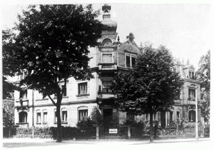Tolkewitzer Straße 22 (Tolkewitzer Straße 33) / Oehmestraße (Seidnitzer Straße)