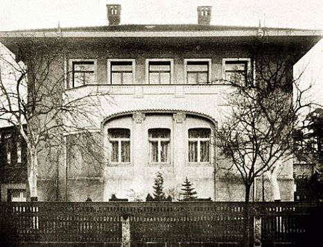 Wägnerstraße 8 (Oststraße 5) / Regerstraße (Johannstraße)