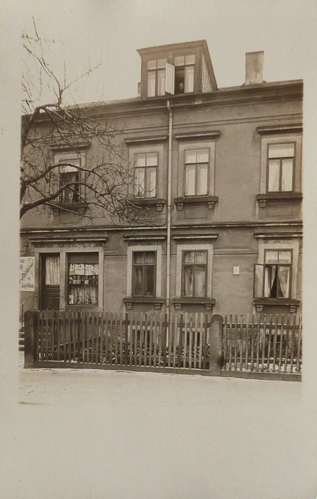 Am Urnenfeld 3