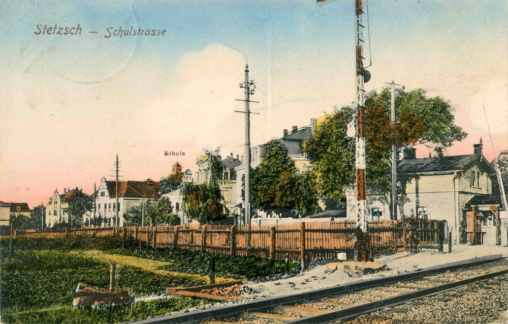 Am Urnenfeld 33