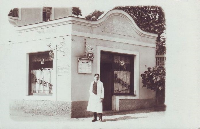 Warthaer Straße 54 / Wilhelm-Müller Straße