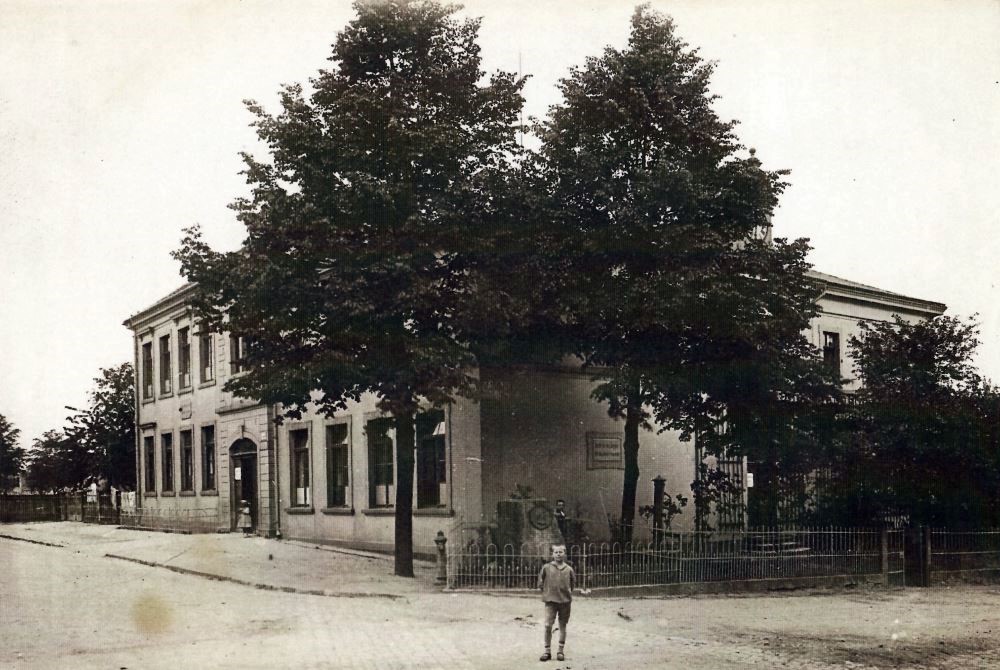 Hutbergstraße 2 / Altrochwitz 1