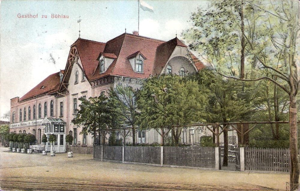 Ullersdorfer Platz 1