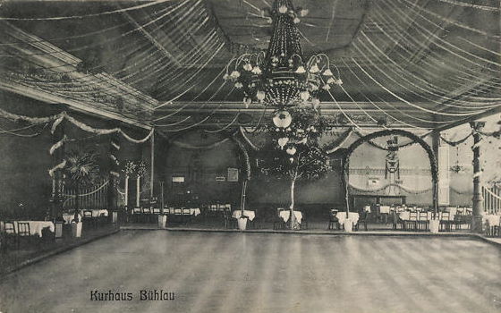 Ullersdorfer Platz 1