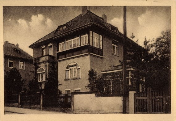 Weißenberger Straße 14 (Schillerstraße 14)