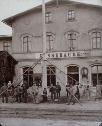 Bahnhofstraße 8