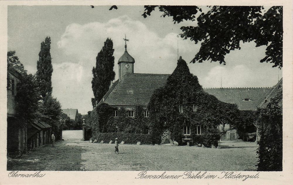 Fritz-Arndt-Platz 3
