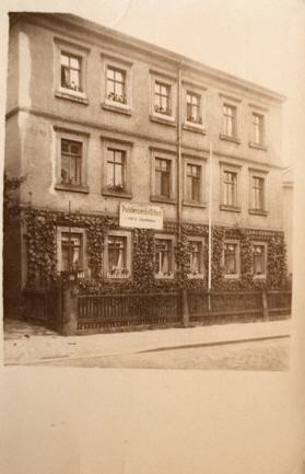 Tonbergstraße 2