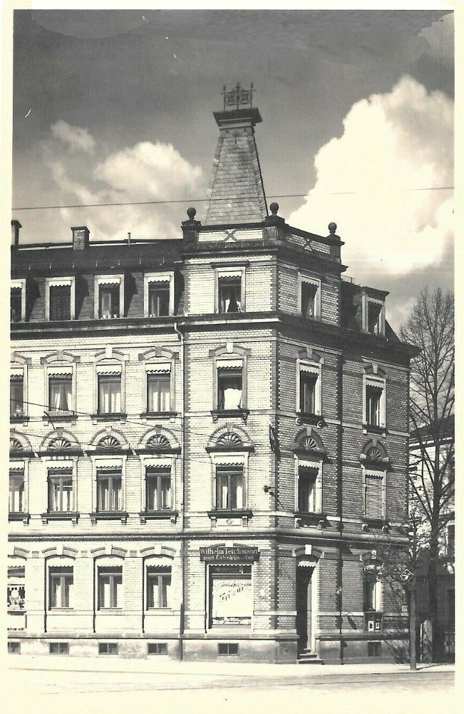 Warthaer Straße 22 / Gottfried-Keller-Straße