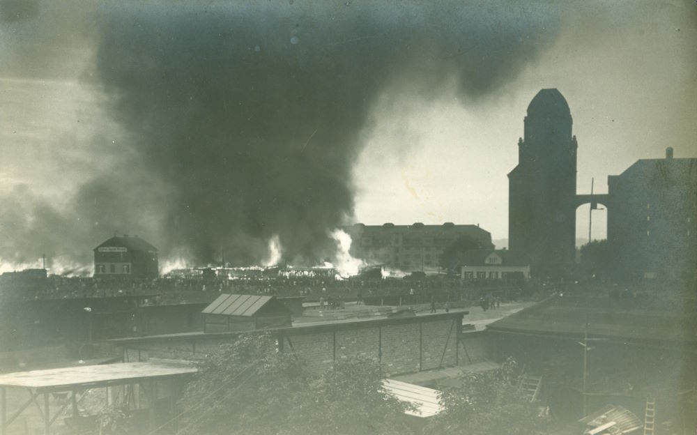 1910 Brand im Alberthafen