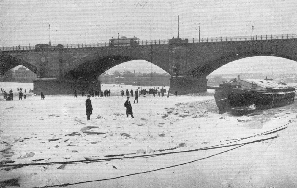 1912 zugefrorene Elbe