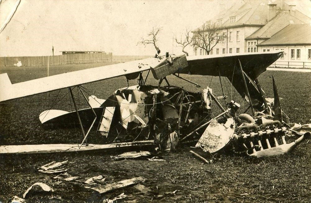 1916 Flugzeug-Absturz