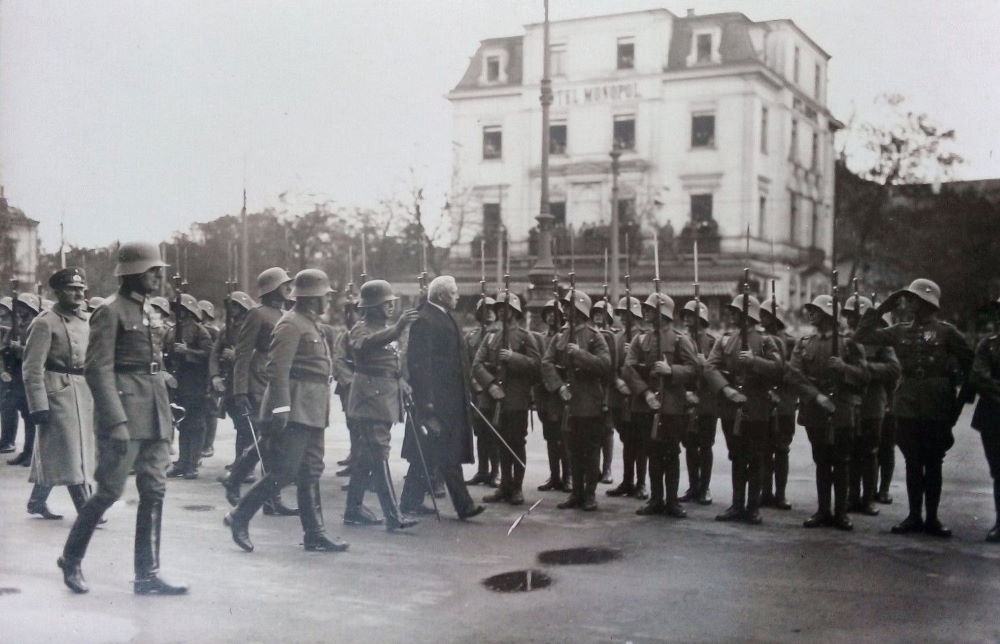 Besuch von Hindenburg 1925