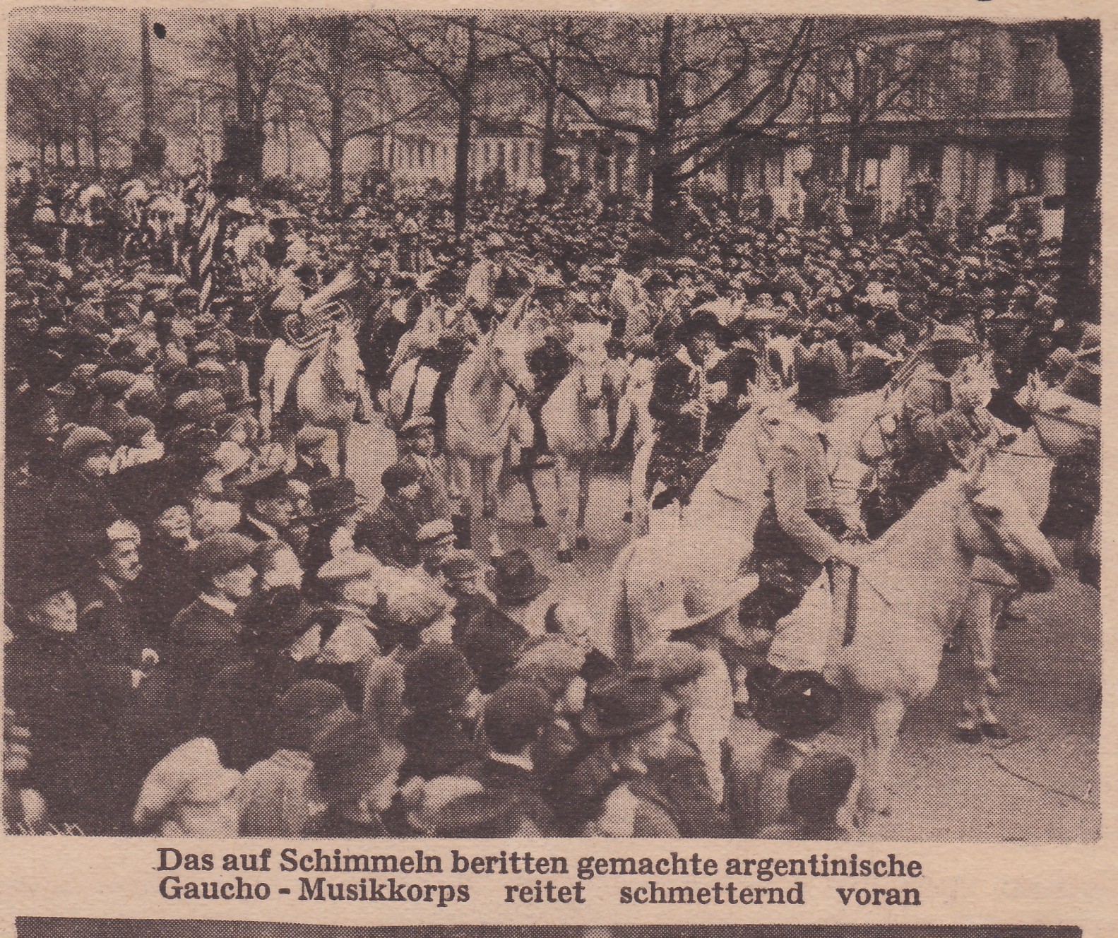 1926 Black Horns Empfang