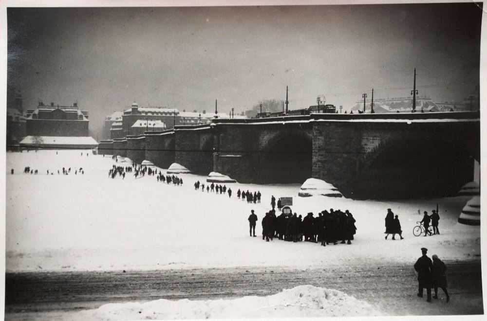 1929 vereiste Elbe