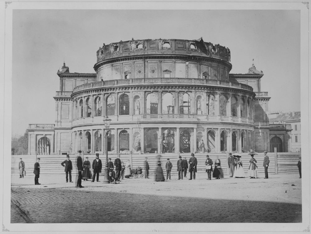 1869 Brand des Hoftheaters - danach