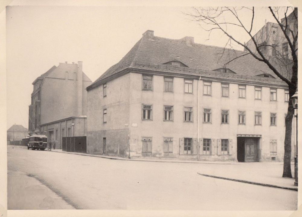 Hohenthalplatz 4 / Wachsbleichstraße