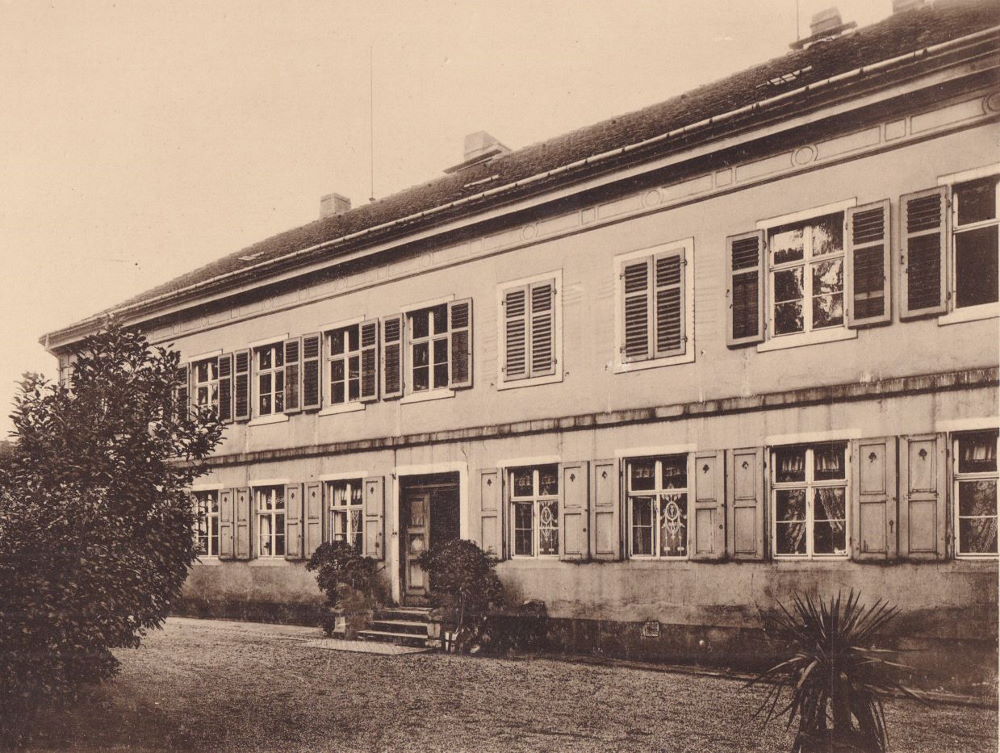 Friedrichstraße 44