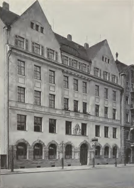 Löbtauer Straße 2