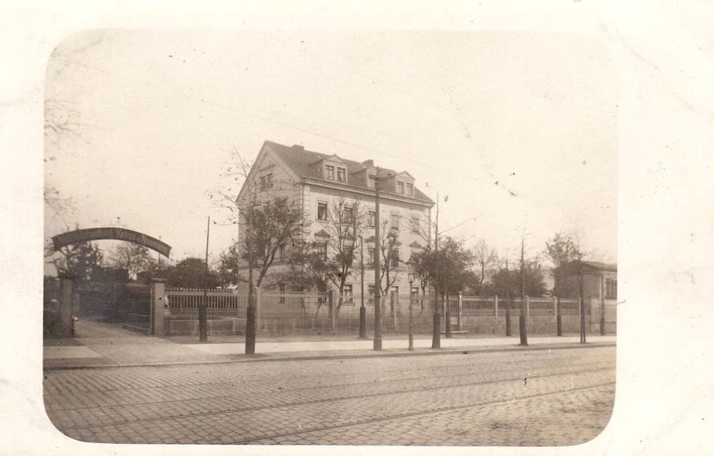 Löbtauer Straße 22