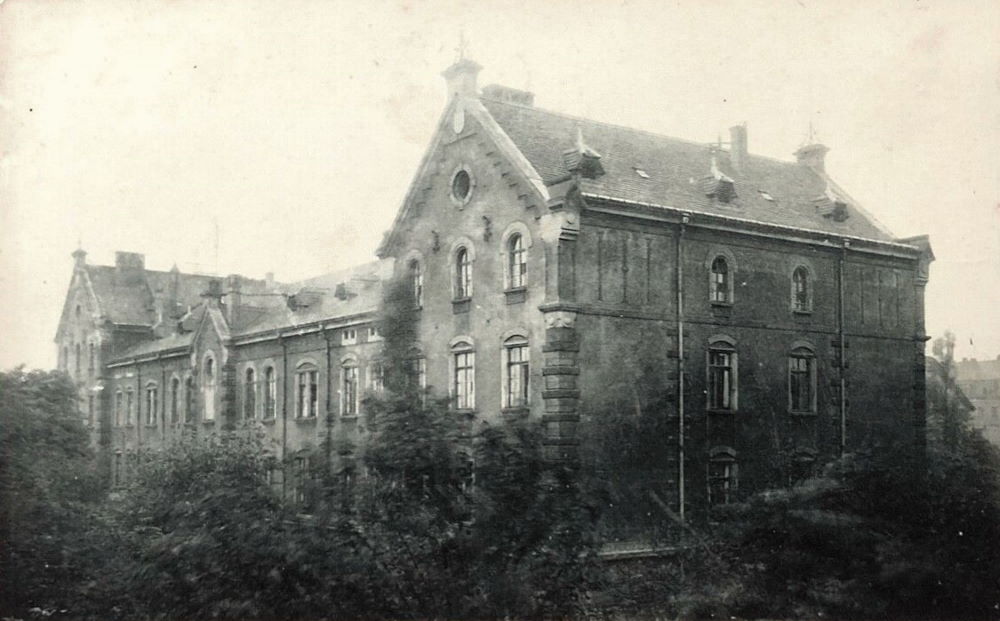 Löbtauer Straße 31