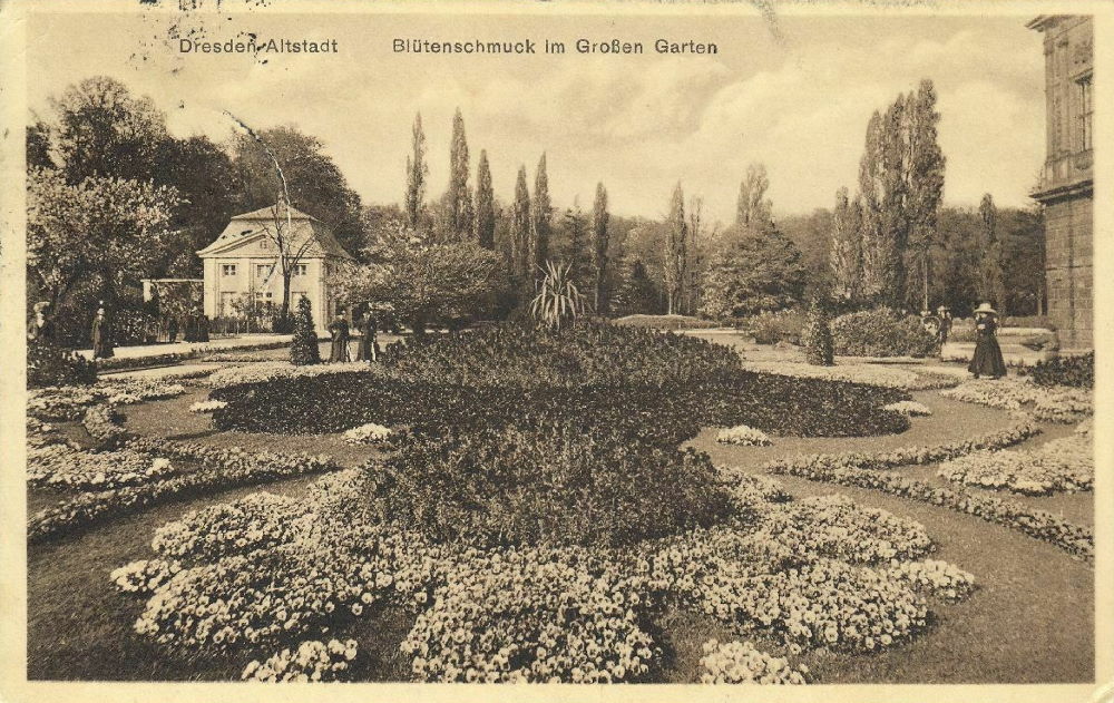 Hauptallee - Parterre mittig vom Palais