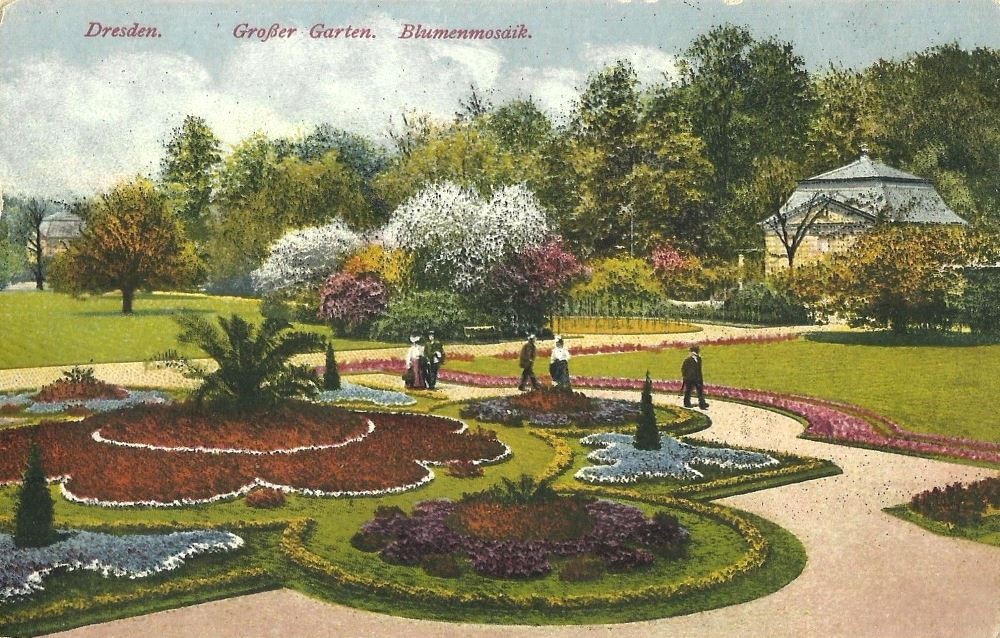 Hauptallee - Parterre mittig vom Palais