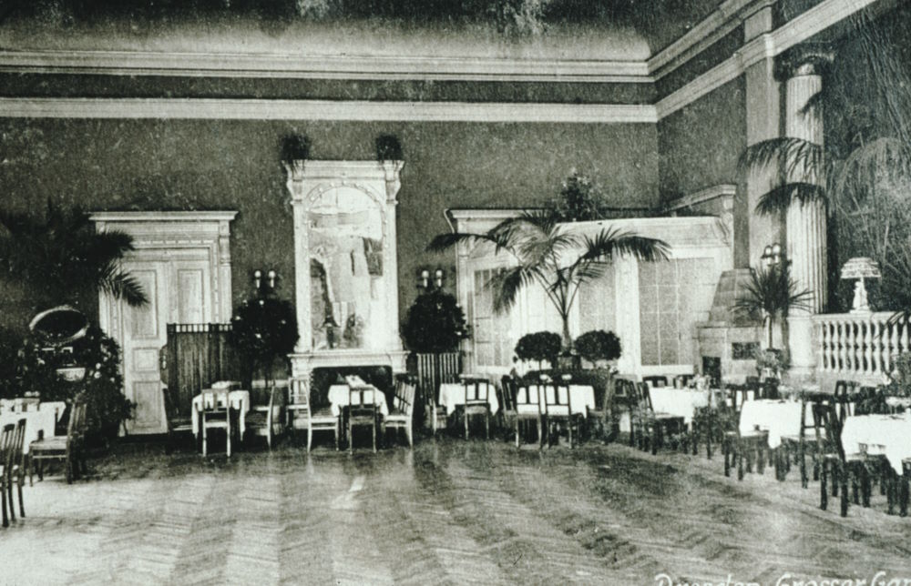 Karcherallee 8