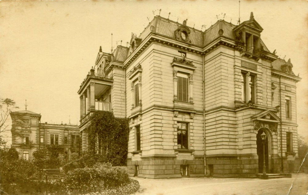 Lennéstraße 1