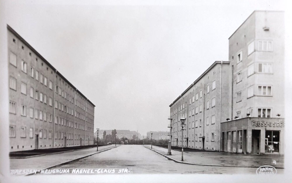Haenel-Clauß-Straße 2-8