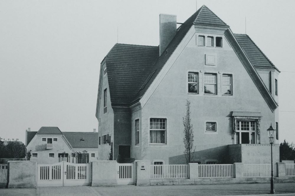 Karcher-Allee 25