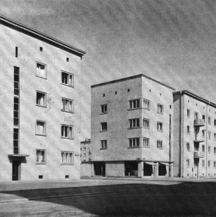 Schrammsteinstraße 1
