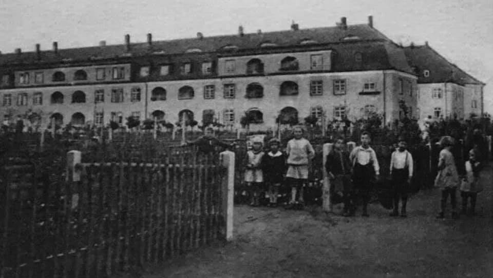 Zschirnsteinstraße