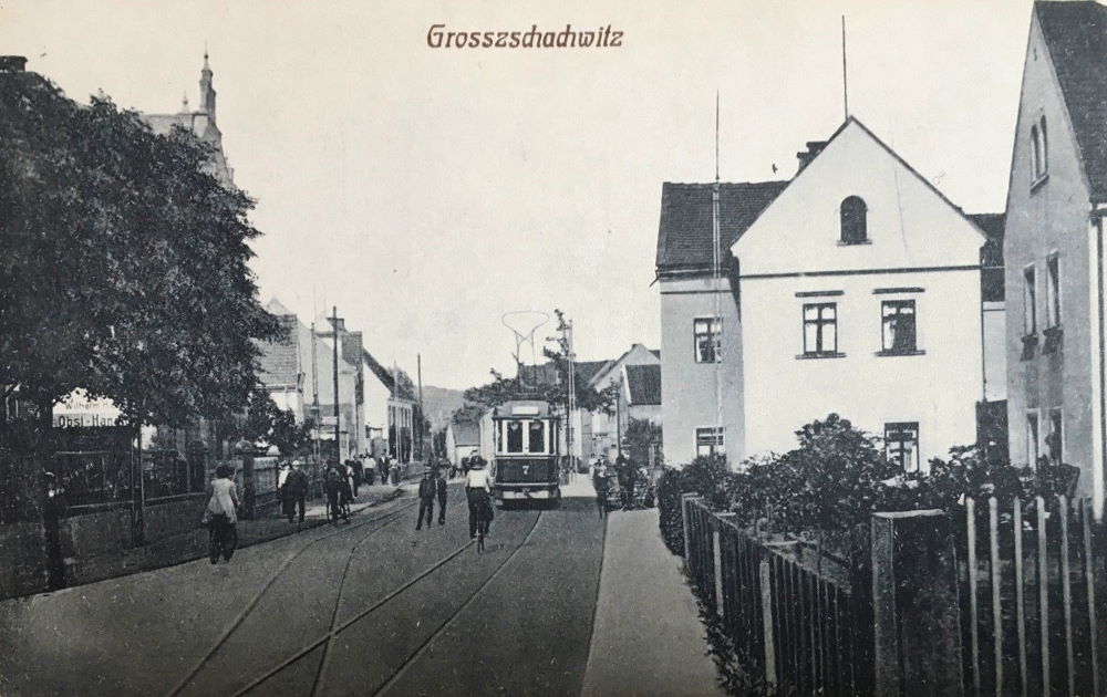 Bahnhofstraße 81
