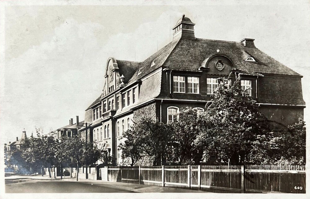 Großzschachwitzer Straße 29