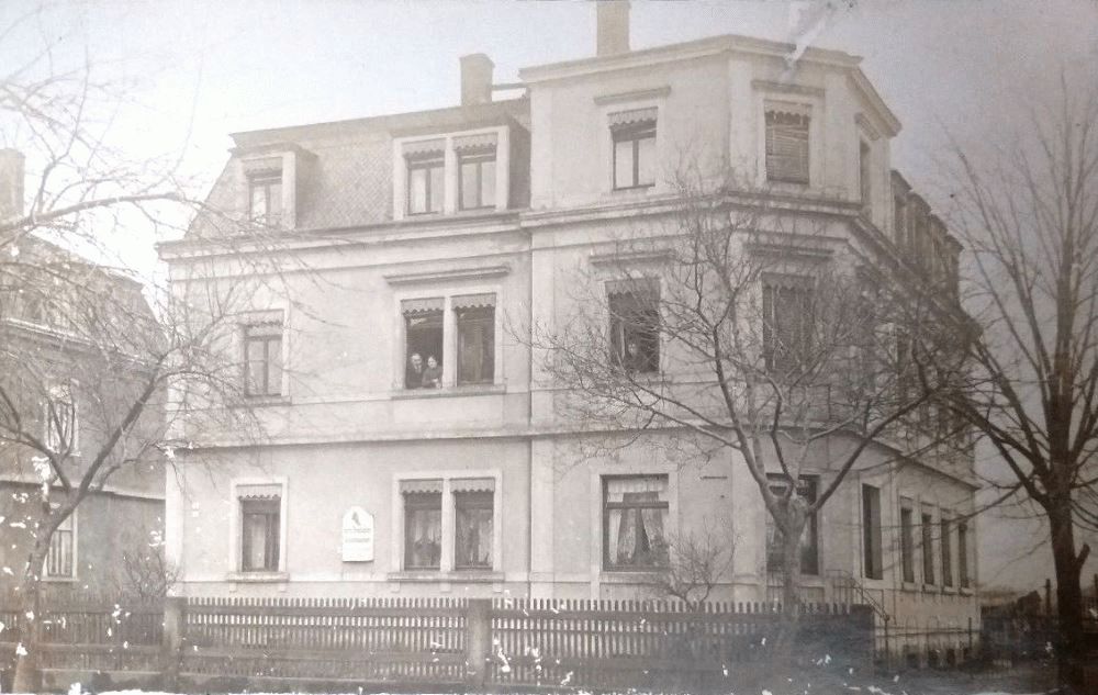 Rotdornstraße 3 / Großzschachwitzer Straße