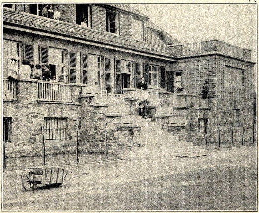 Karl-Liebknecht-Straße 58