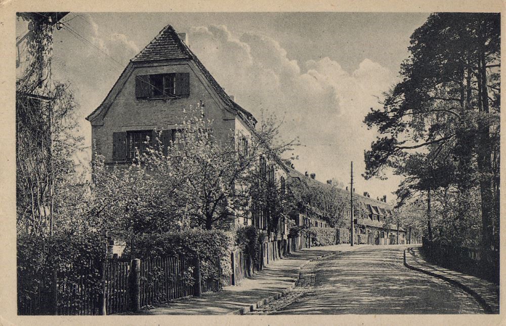 Kurzer Weg 9,11 (Dresdner Straße)