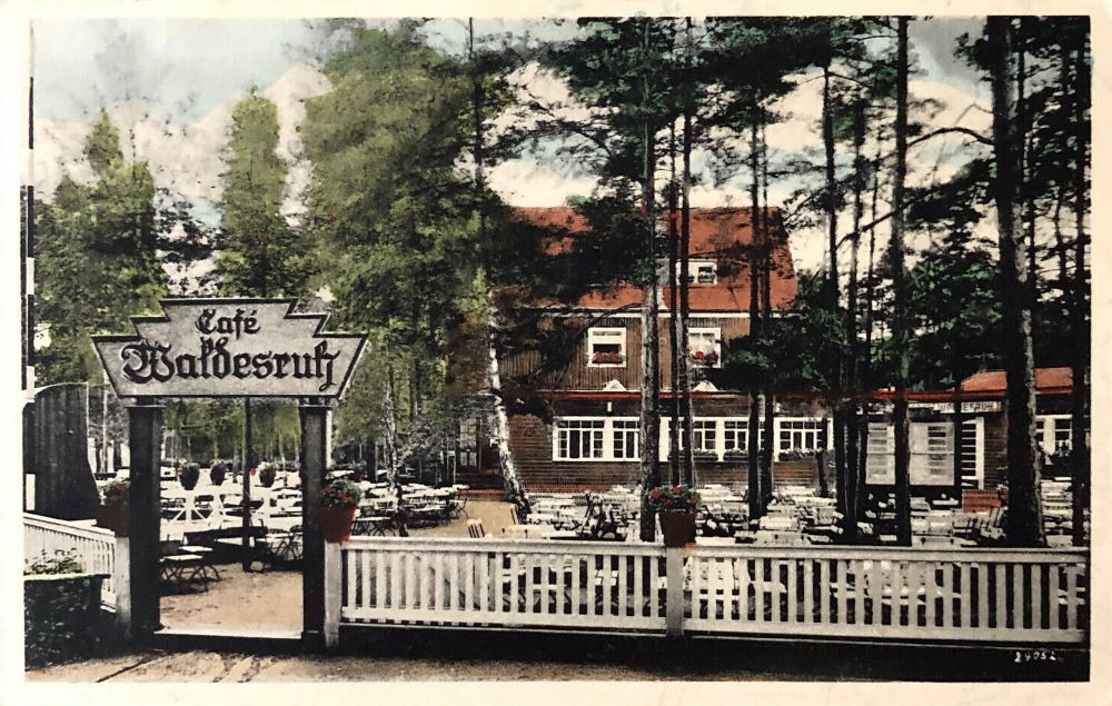 Waldhofstraße 26
