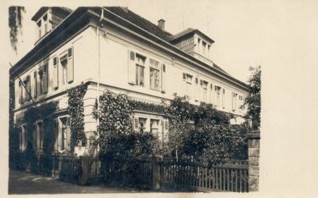 Kirchgasse 6