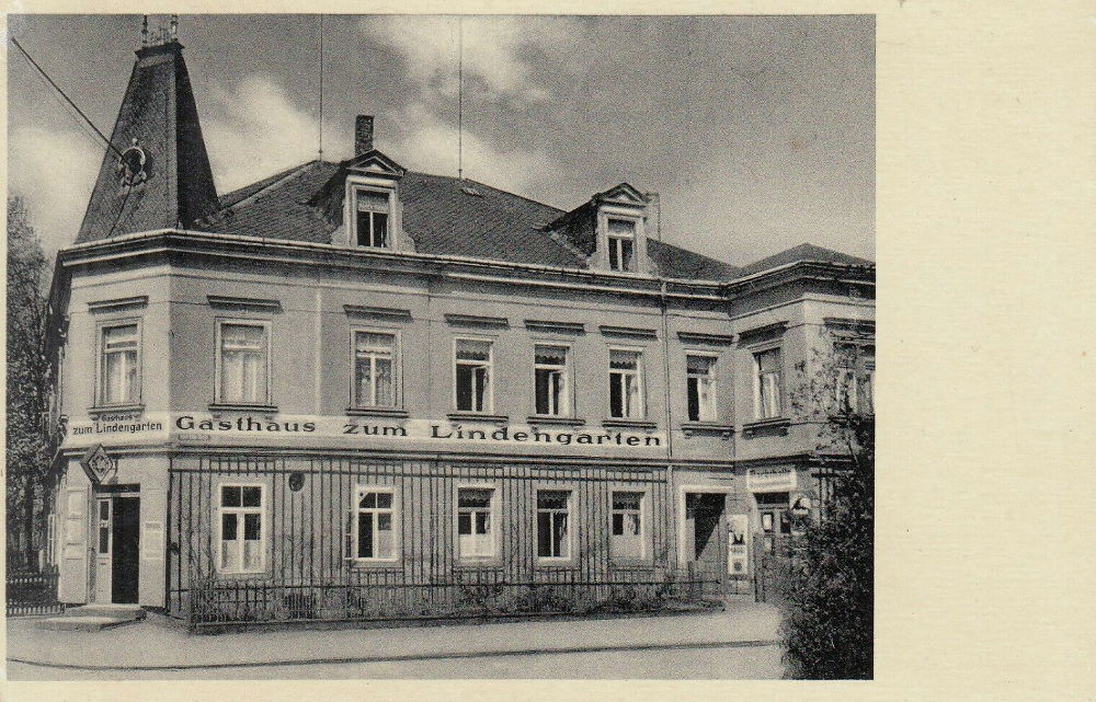 Van-Gogh-Straße 1 (Bergstraße 1, Adolf-Hitler-Straße 1) / Laubegaster Straße