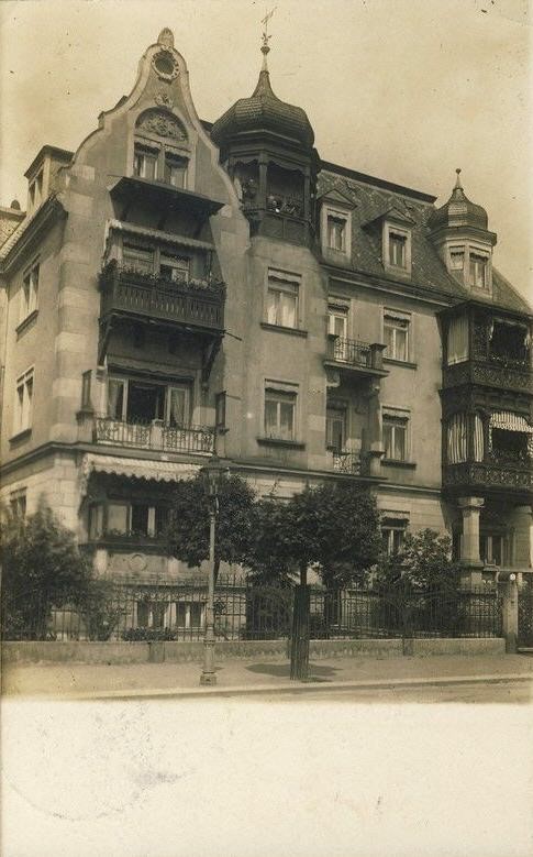 Anton-Graff-Straße 7