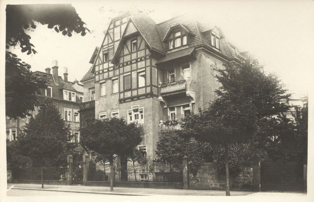 Anton-Graff-Straße 18