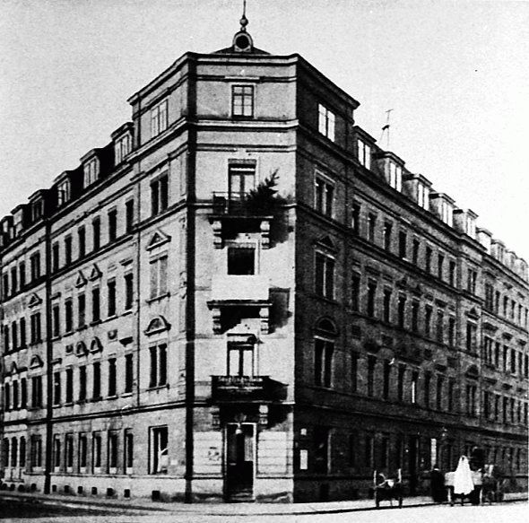 Arnoldstraße 1 / Tatzberg