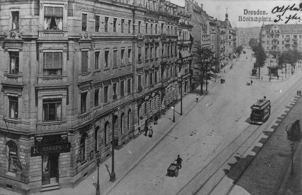 Bönischplatz 1 (Blumenstraße 8b, Blumenstraße 21) / Elisenstraße