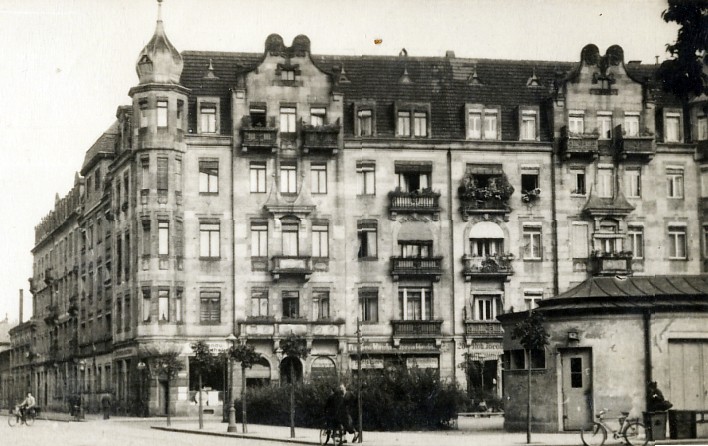 Bönischplatz 22 / Blumenstraße