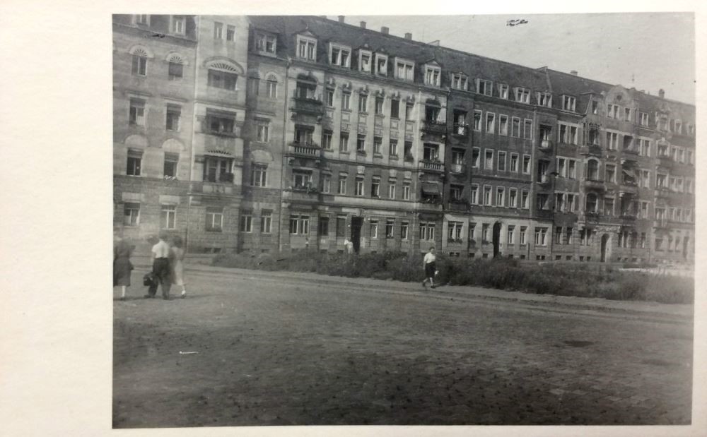 Bundschuhstraße 1 (Gneisenaustraße 1)