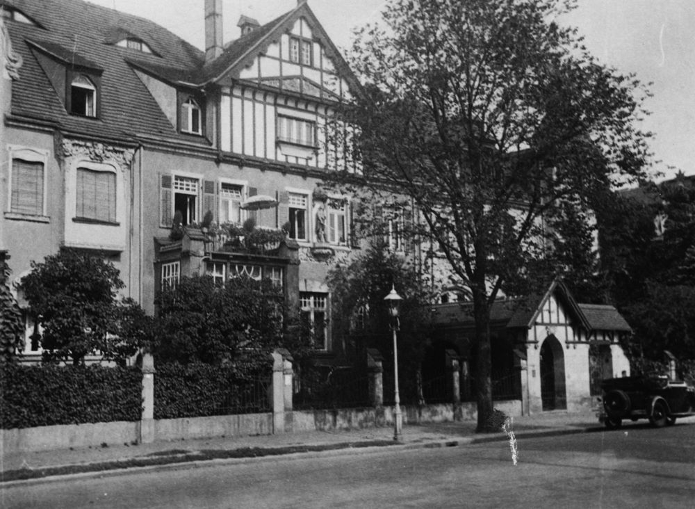 Comeniusstraße 63