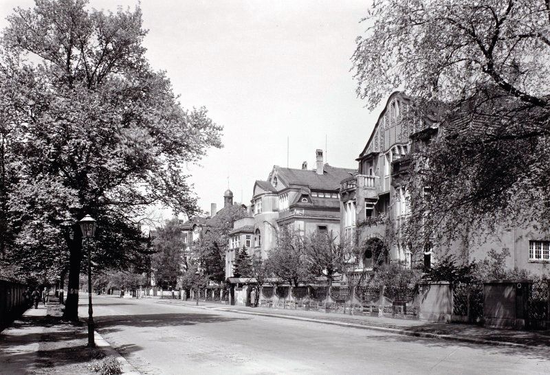 Comeniusstraße 89